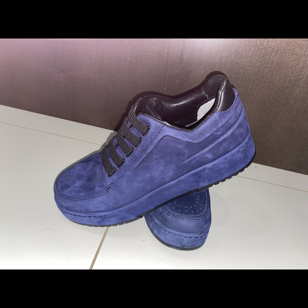 Men's shoes